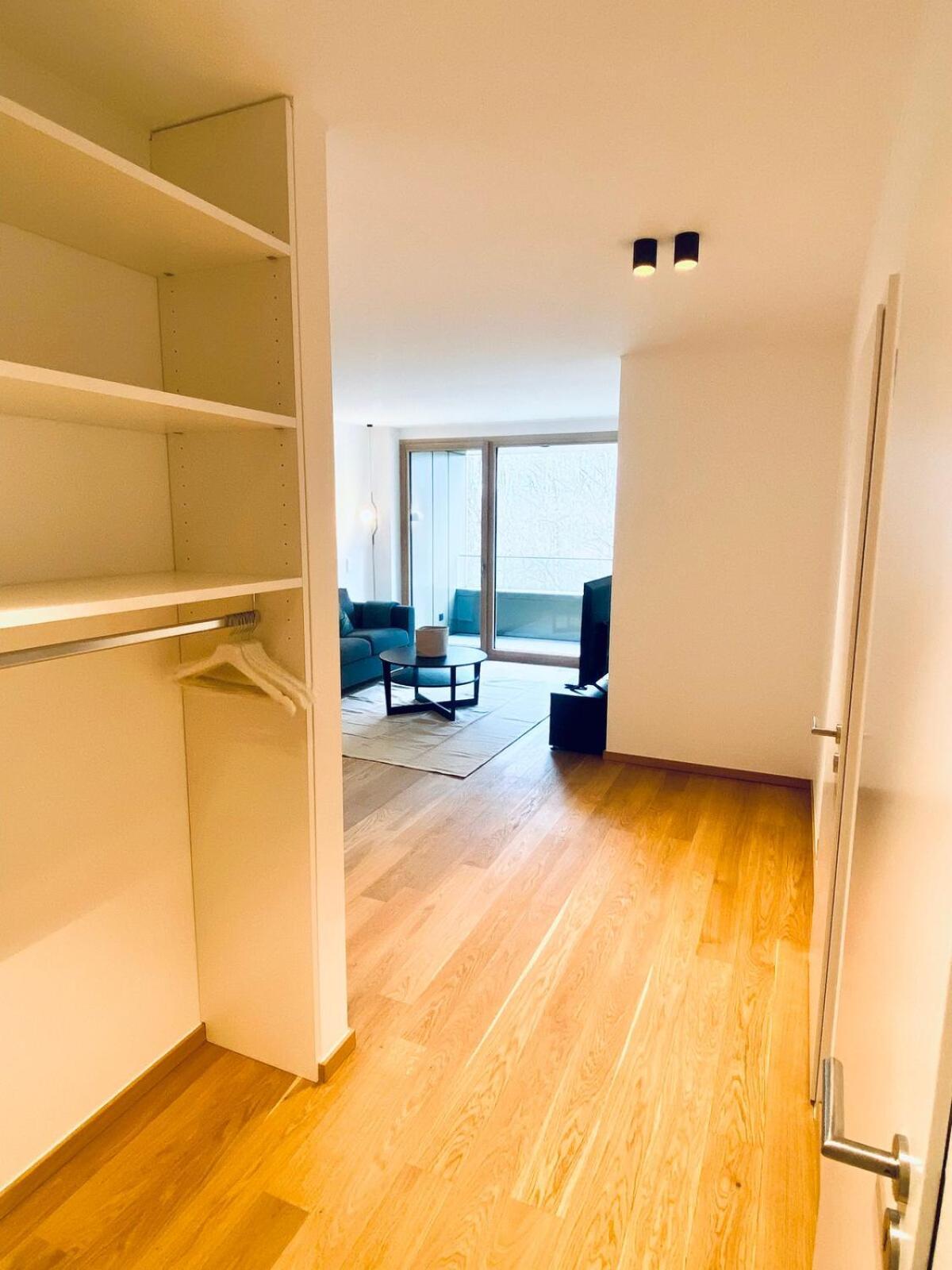 Apartment Luxury Flat With Terrace&parking-rtl1